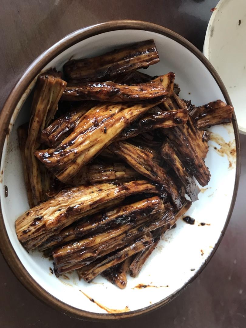用腐竹做辣条