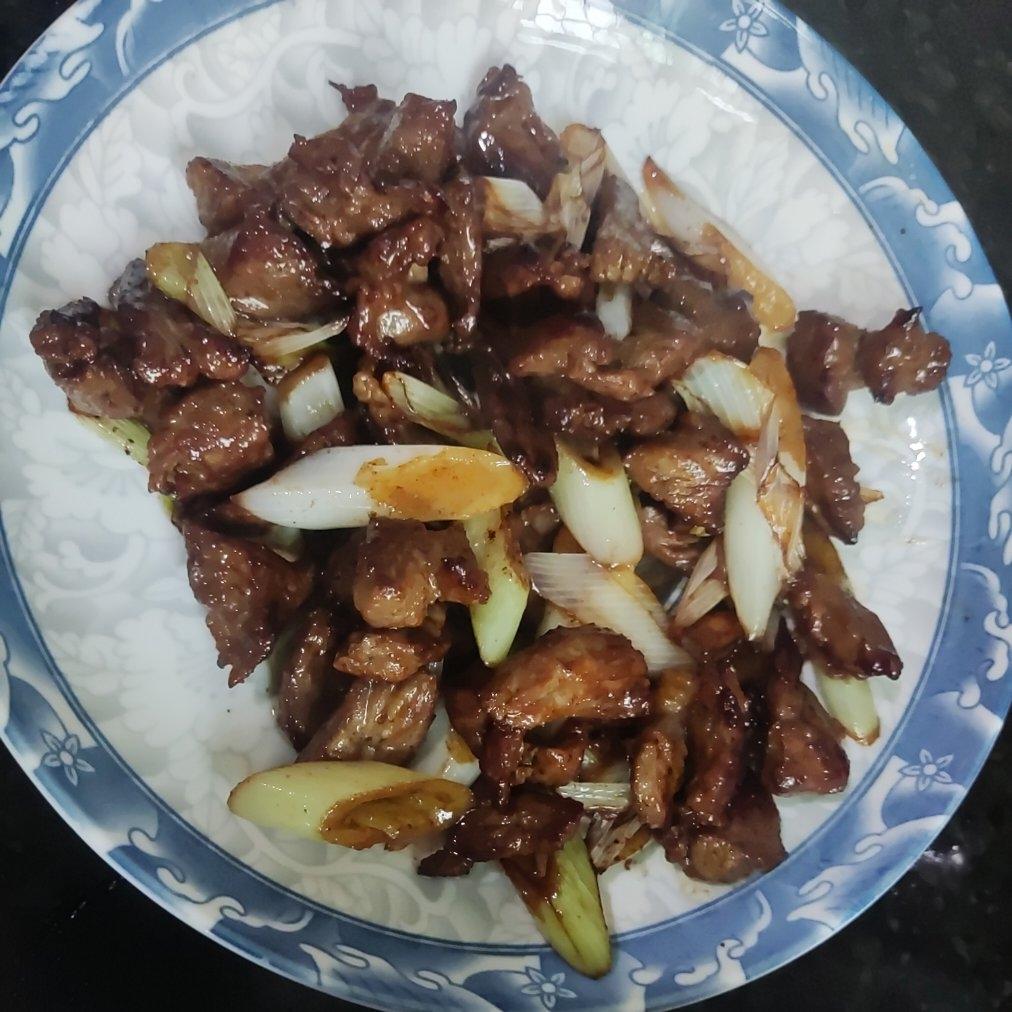 【嗷呜】老北京葱爆羊肉