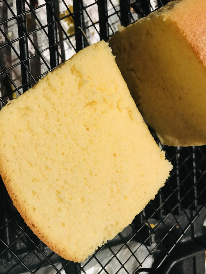 堪比柯基屁股
爆浆芝士🧀古早蛋糕