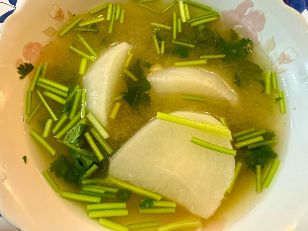 清炖白萝卜汤（独家原创）