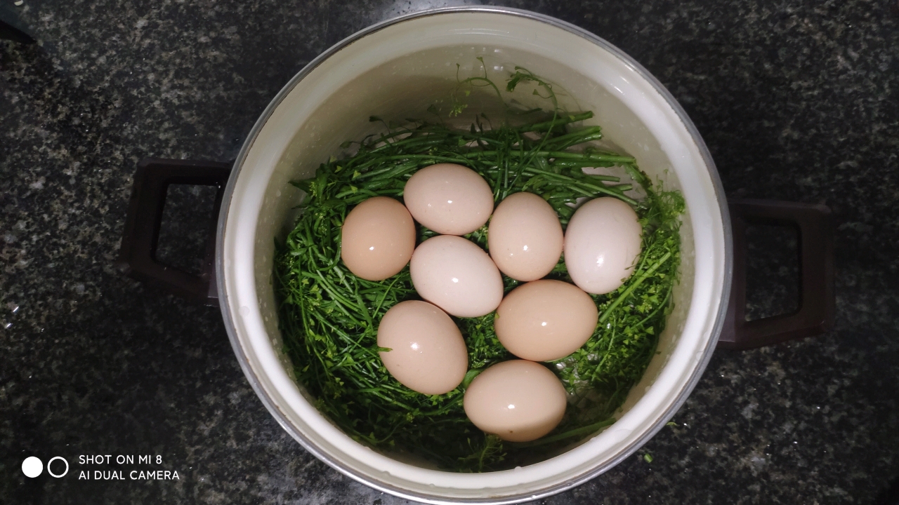 三月三地米菜煮鸡蛋