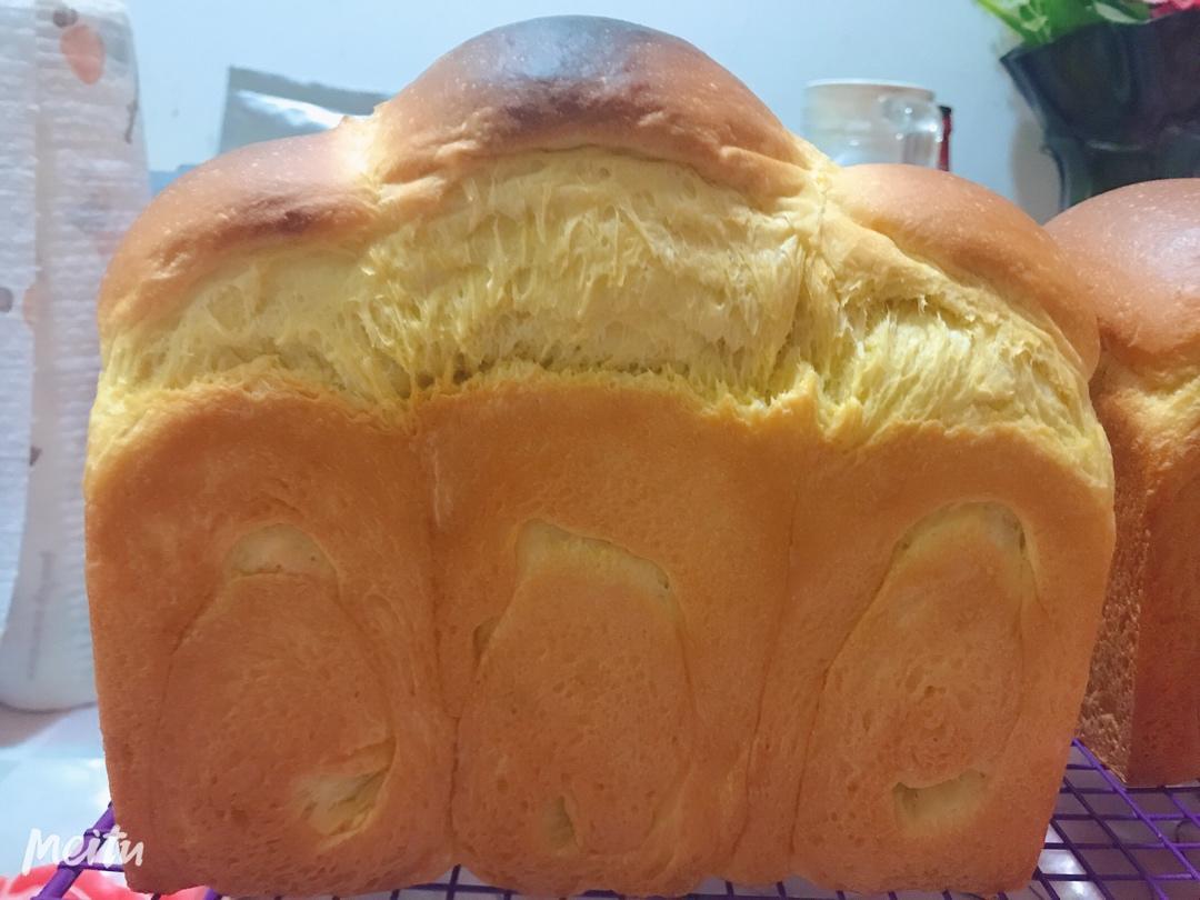 南瓜炼乳吐司