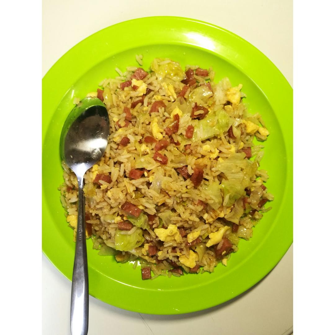 生菜炒饭