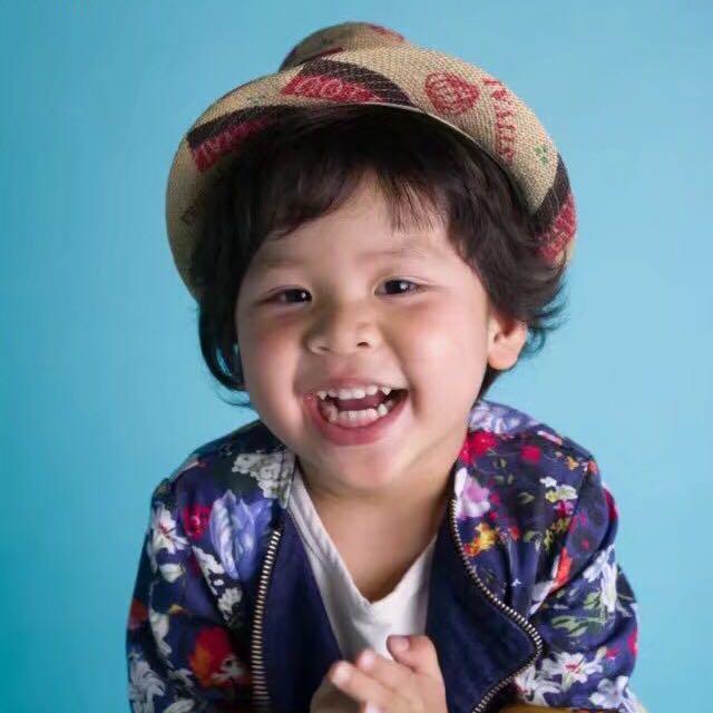 只喝空气的小仙女