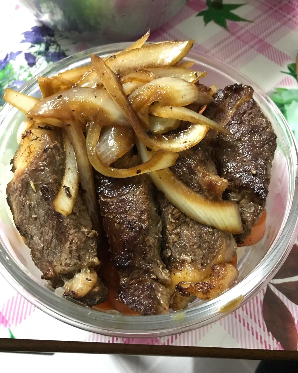 牛排丼