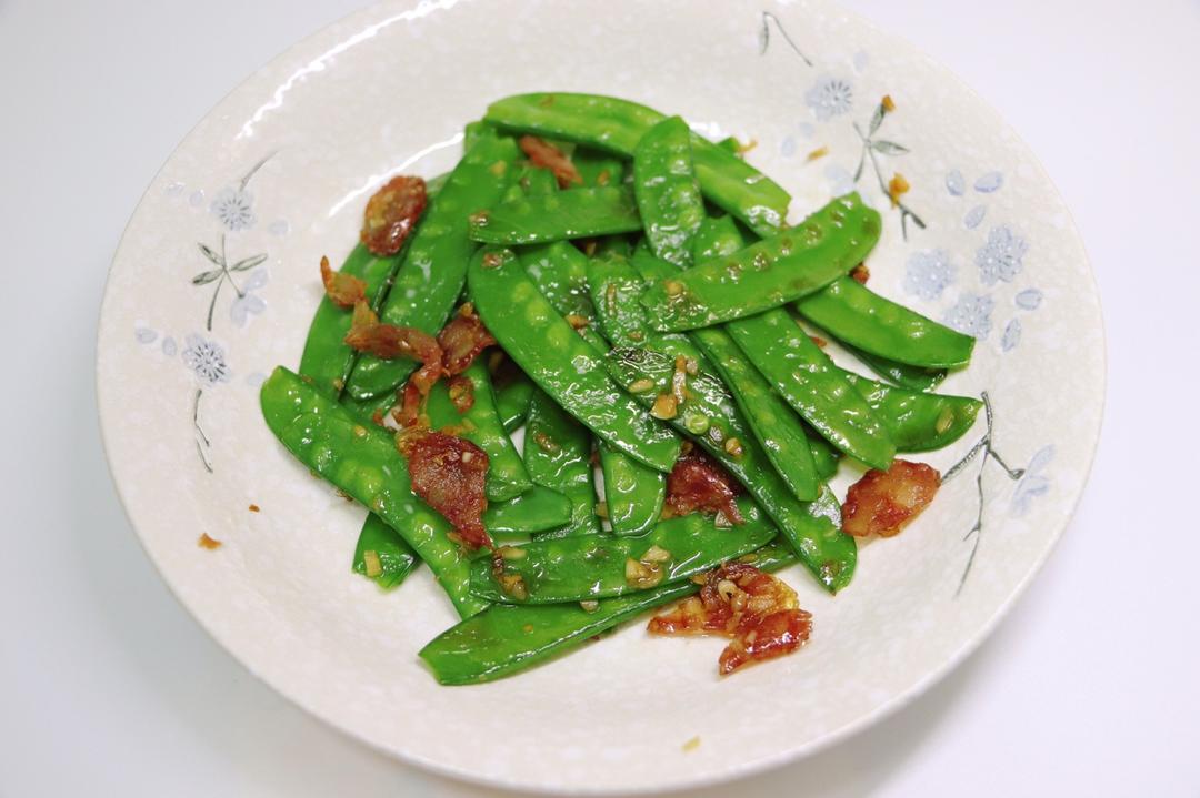 腊肠炒荷兰豆