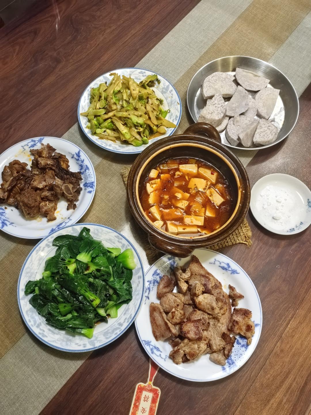 高三小餐桌