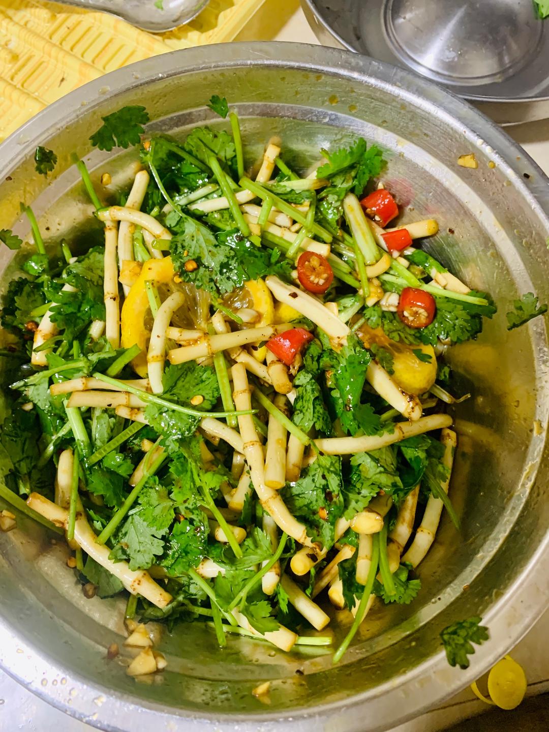 凉拌鱼腥草的做法