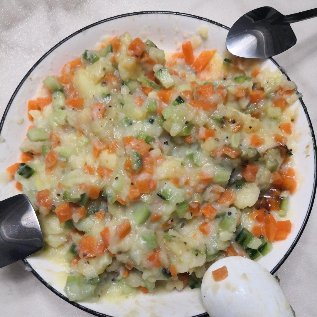 零失败!好吃到舔盘的土豆泥沙拉，饱腹感十足！