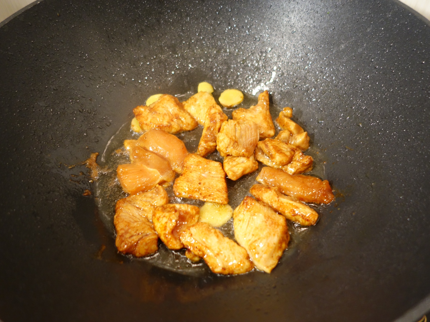 焦嫩好吃的低脂餐，这样做的鸡胸肉一点不柴的做法 步骤5