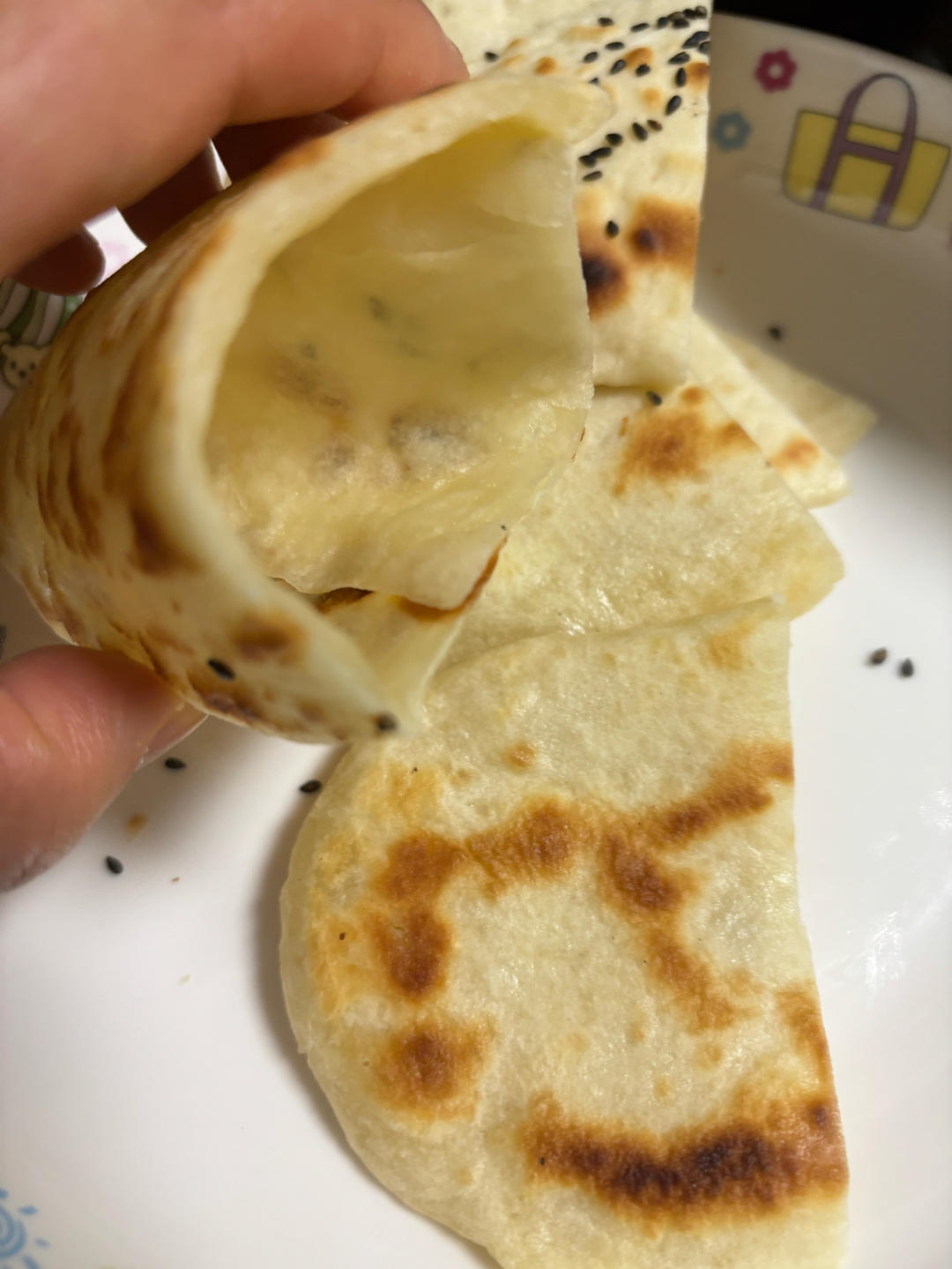 半烫面的口袋饼｜装啥都好吃