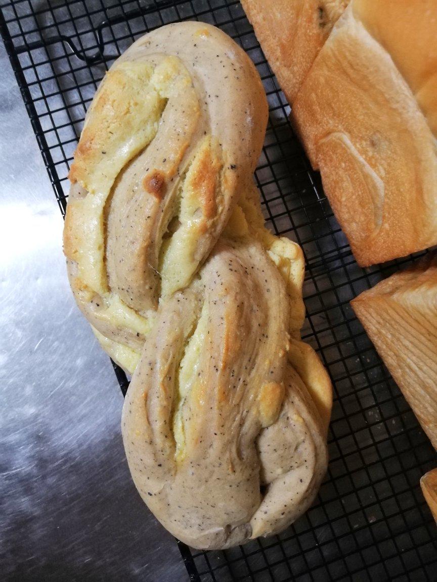 红茶奶酥面包