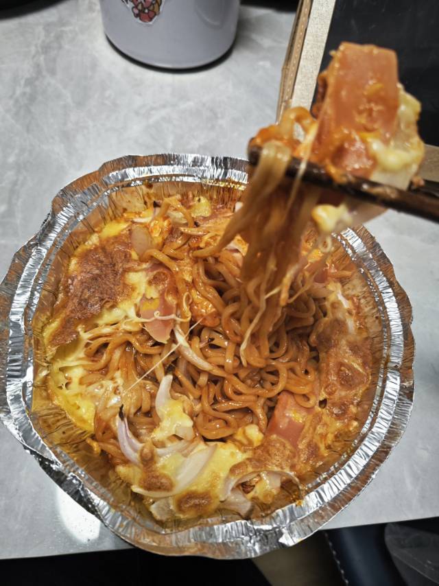 万能芝士焗面法-芝士热狗火鸡面