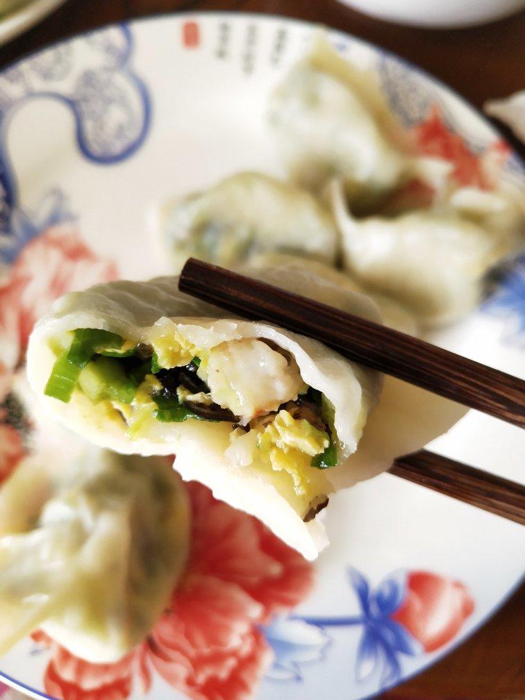 韭菜鸡蛋虾仁水饺