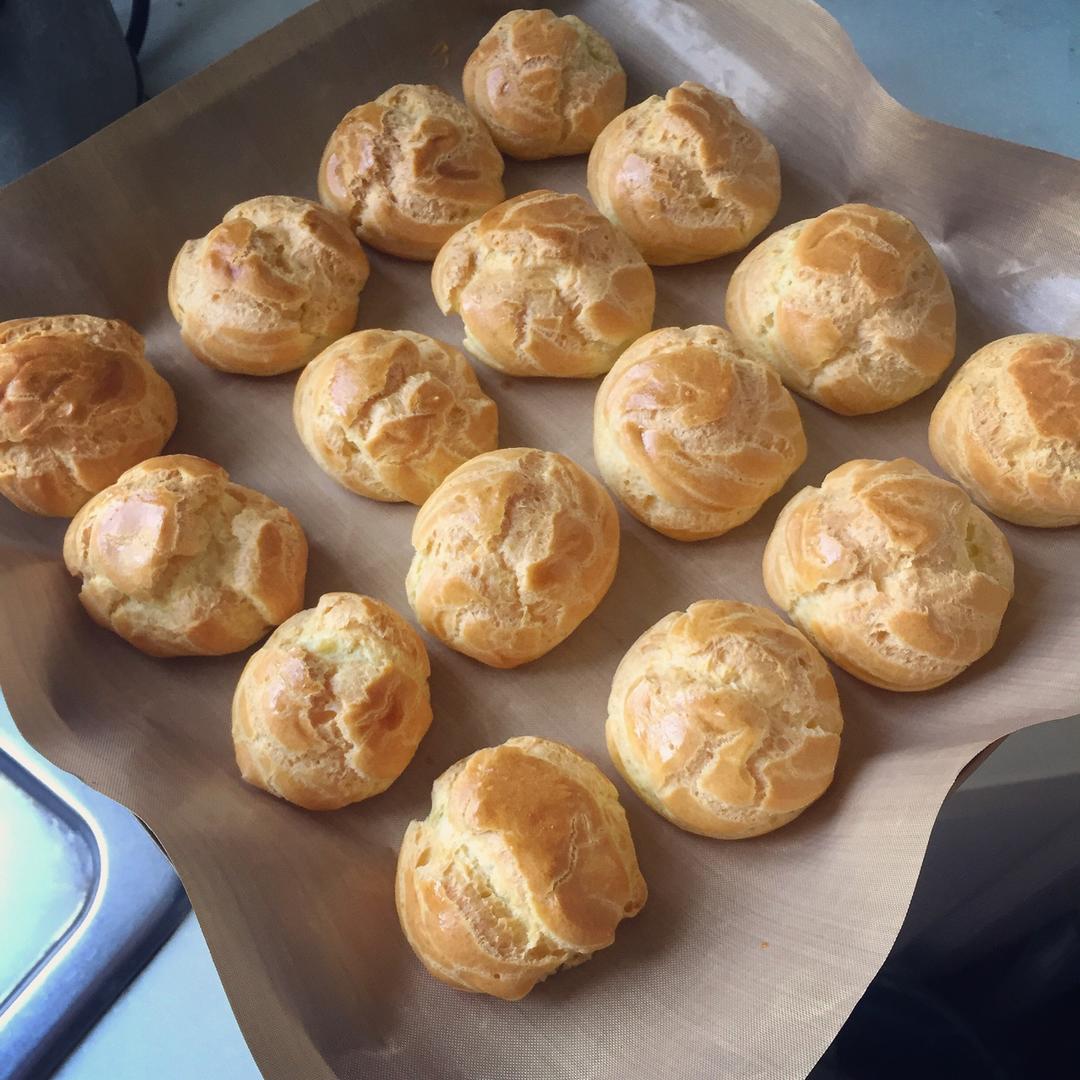 《Tinrry下午茶》教你做香草泡芙