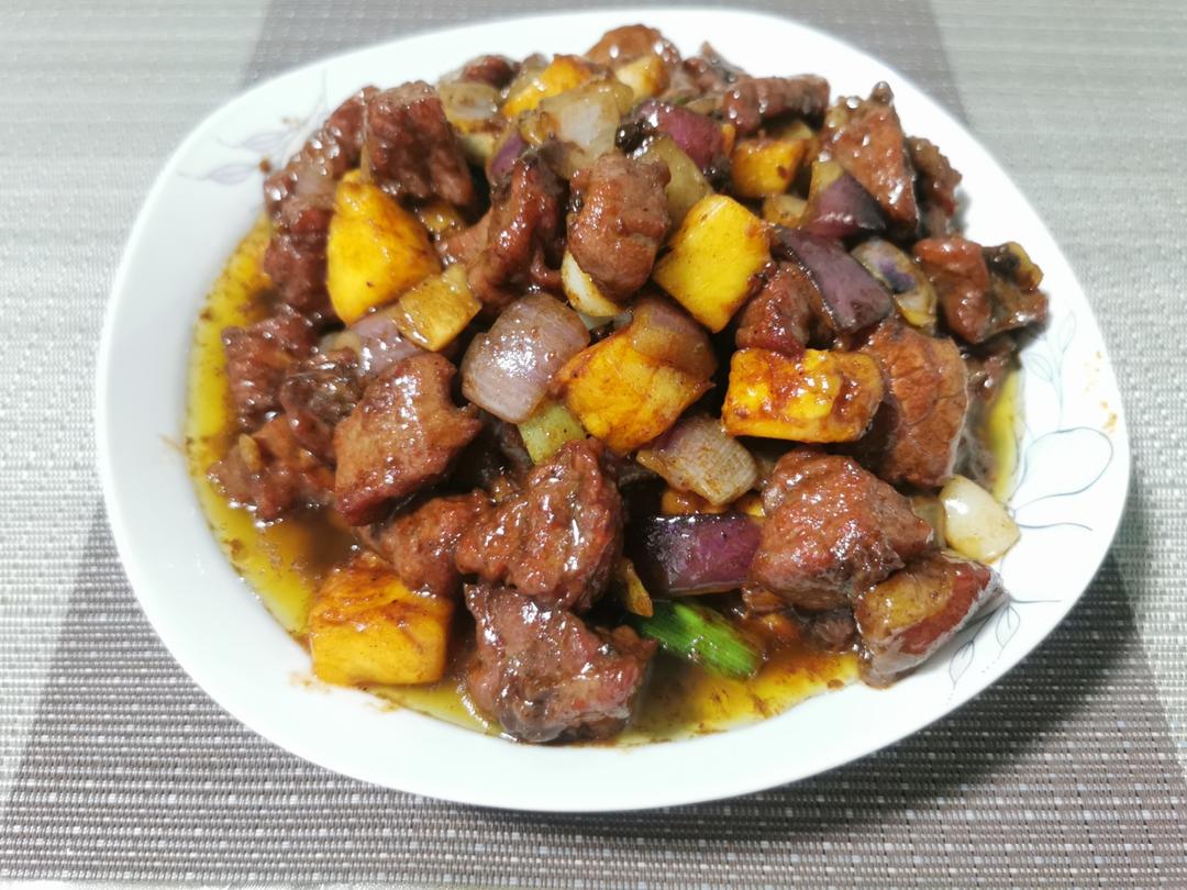 黑胡椒杏鲍菇牛肉粒