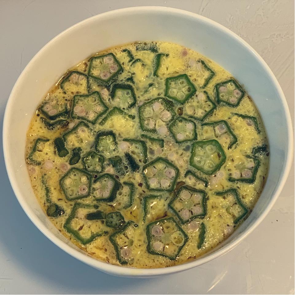 颜值控-做一朵开在碗里的花秋葵蒸水蛋