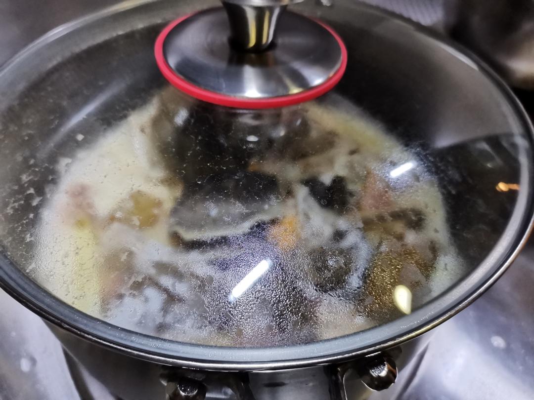 咖喱椰香鸡蟹煲的做法 步骤8