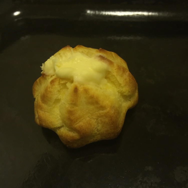 泡芙（卡仕达内馅）