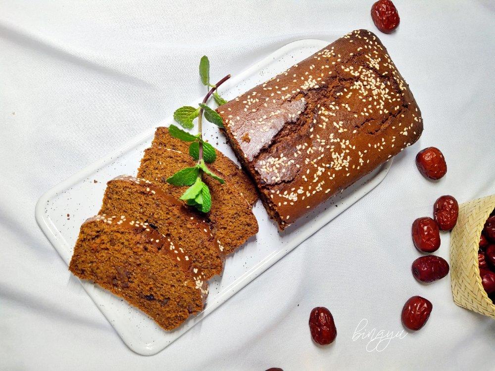 松软可口的枣糕