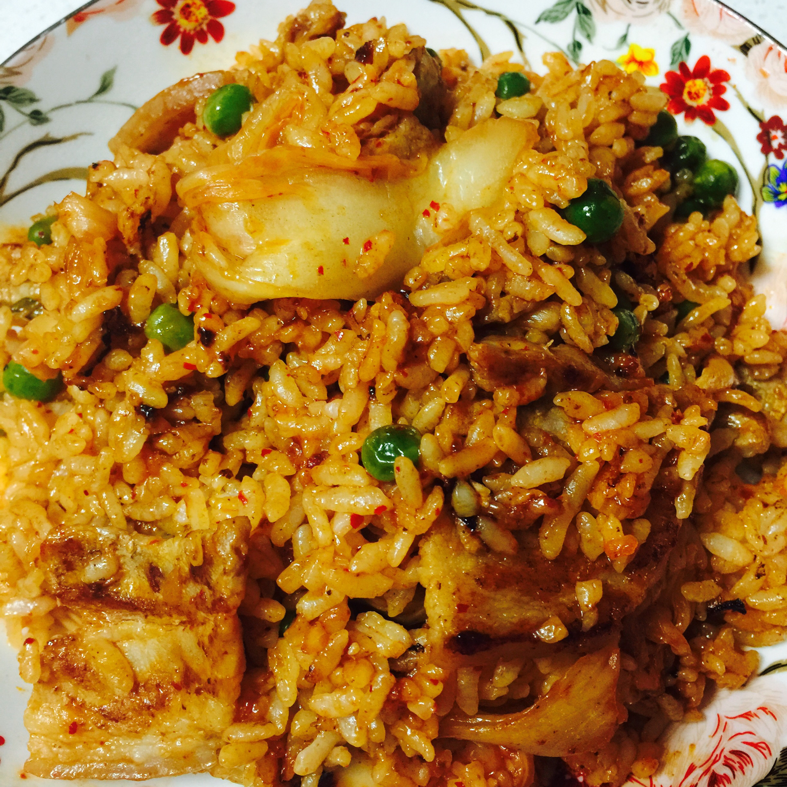 快乐满足知足做的五花肉泡菜炒饭