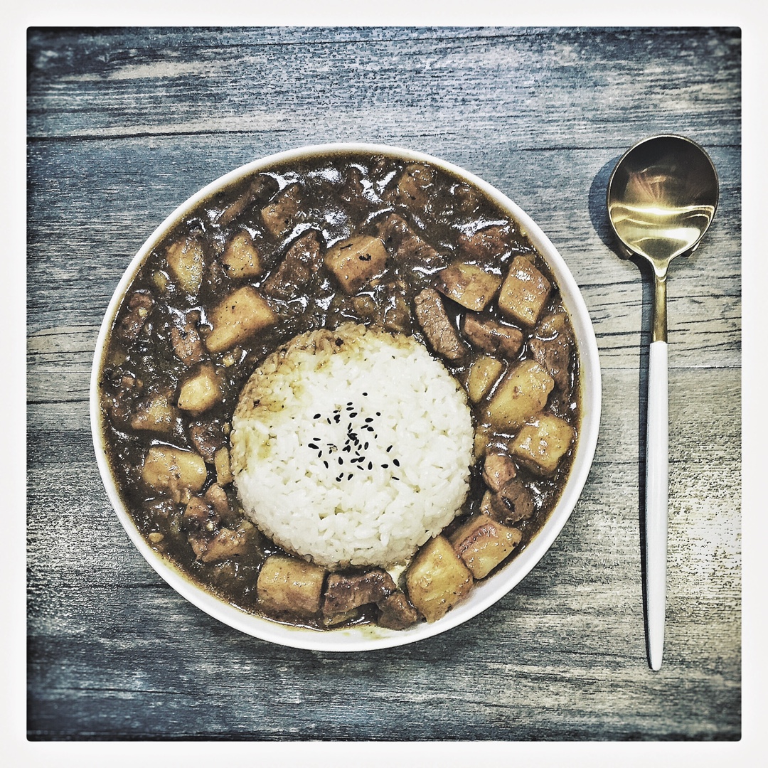 零失败日式咖喱鸡肉饭！！最正宗日本家庭做法！简单又好吃！