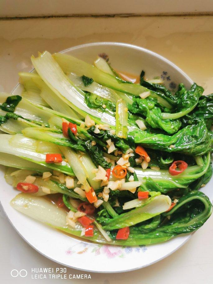 谁都会做的炝炒小白菜