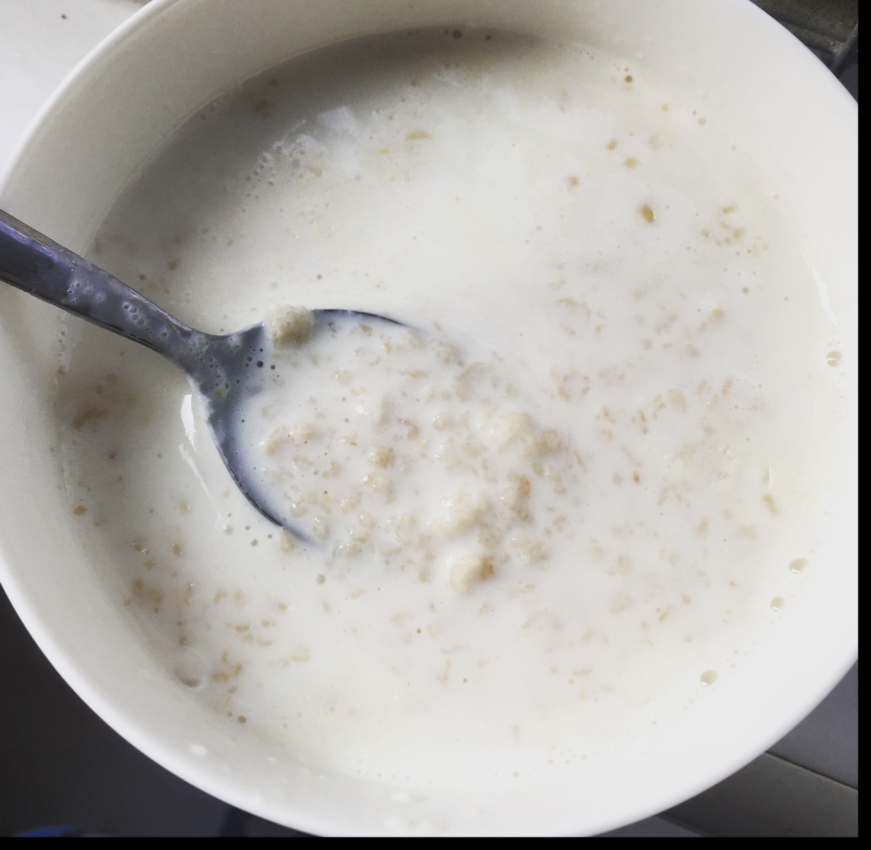 牛奶燕麦粥