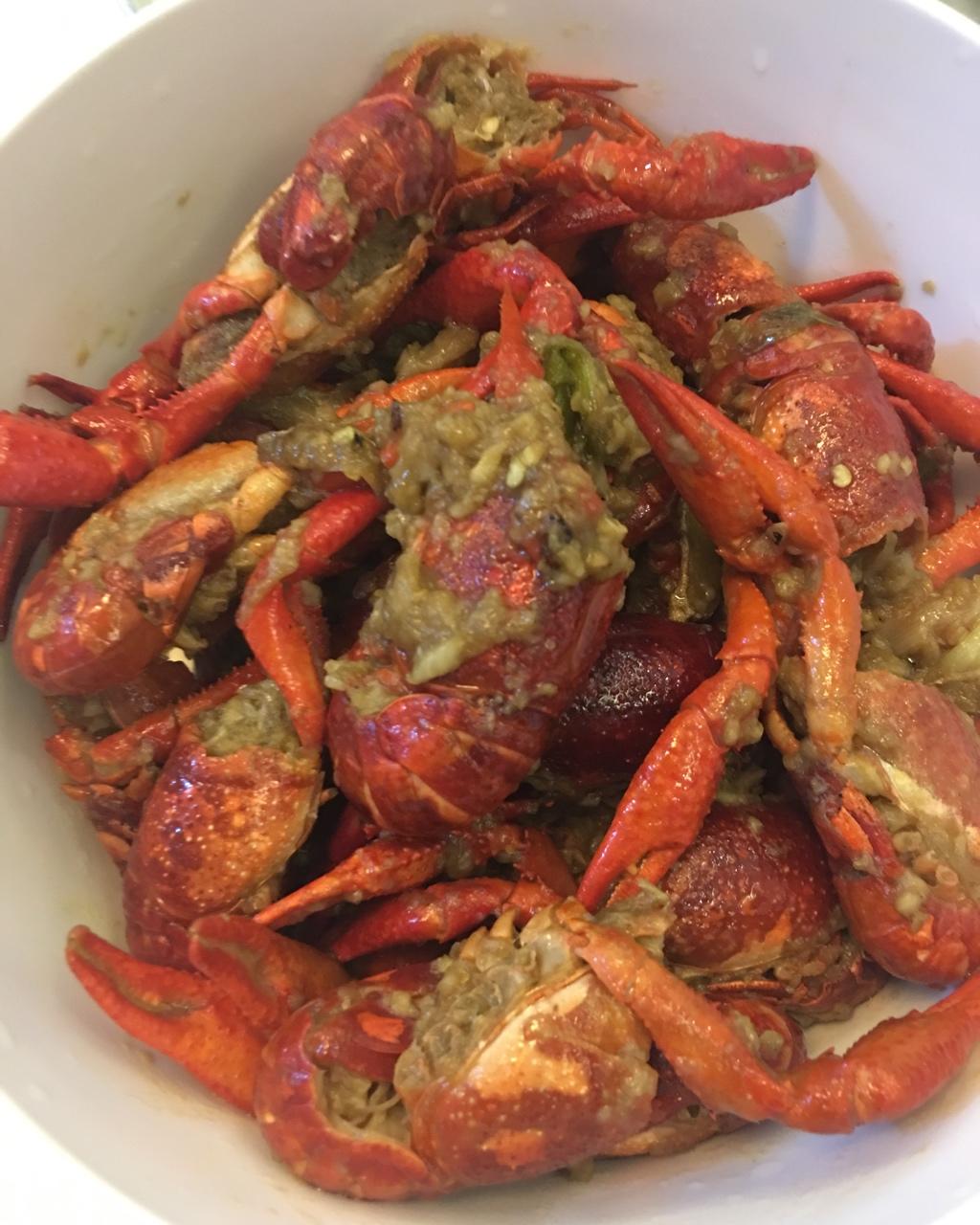 处理小龙虾完整视频