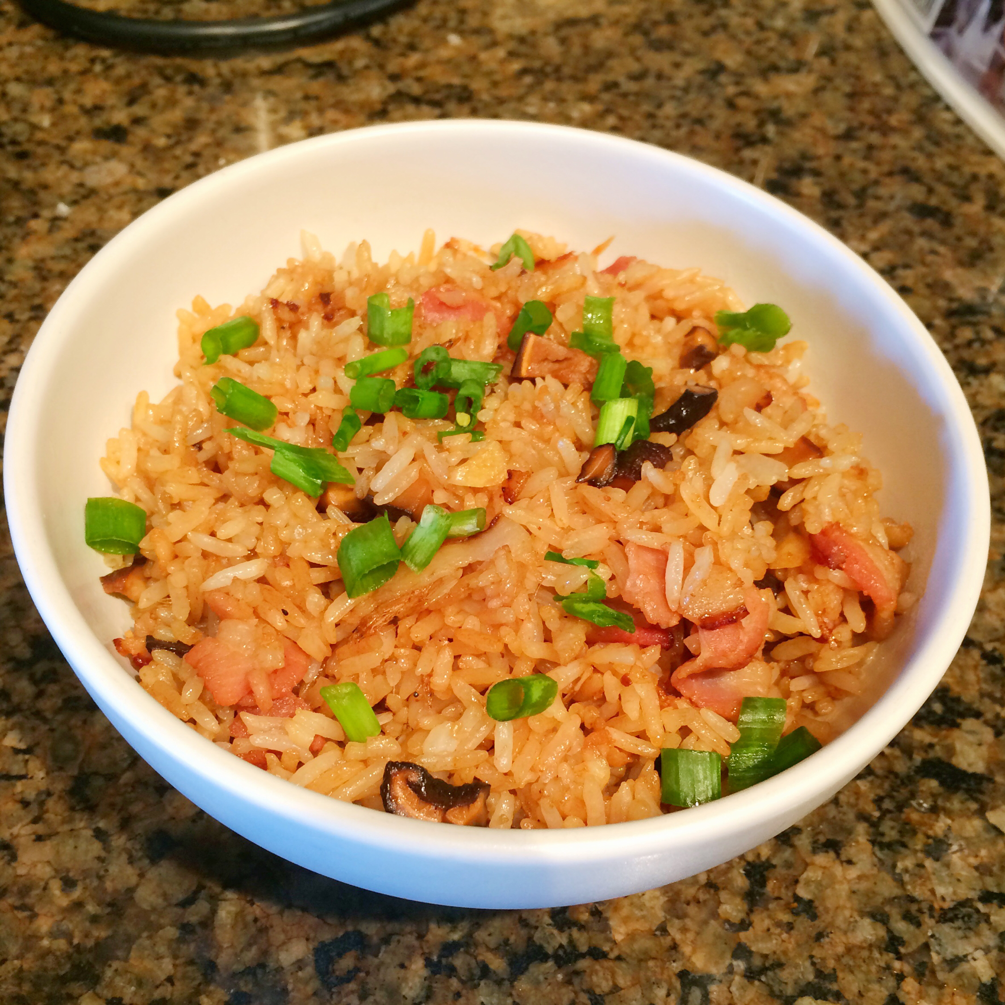香菇肉丁油饭