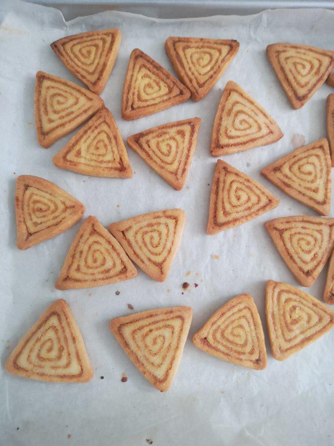 《Tinrry+》咸蛋黄肉松饼干