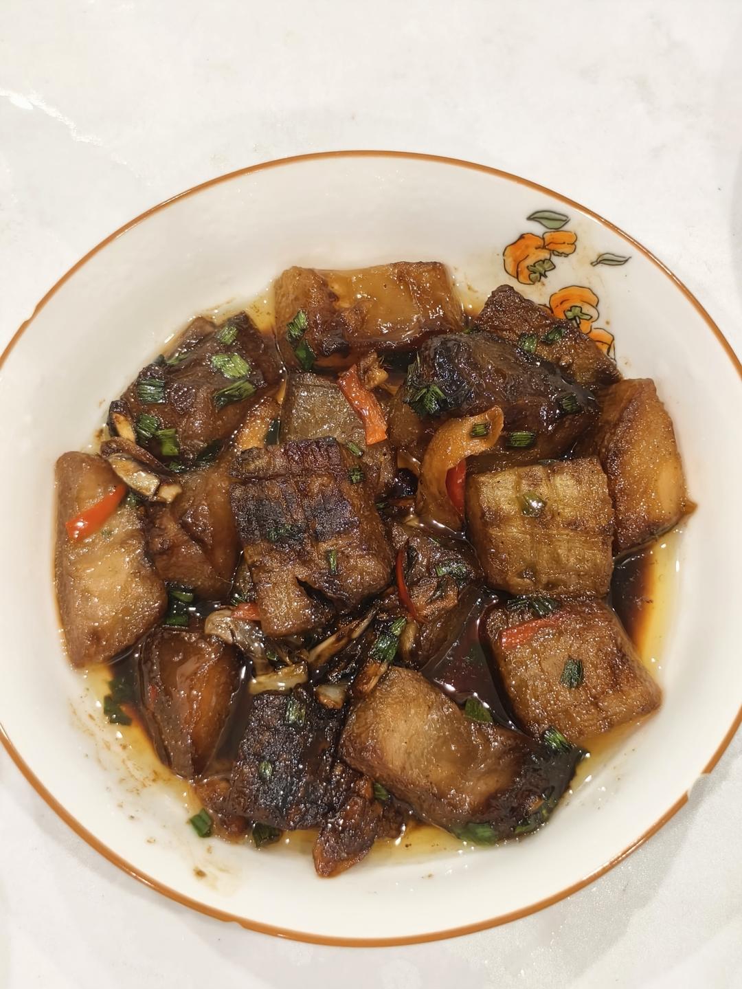 红烧冬瓜最完美做法，不加一滴水，瞬间秒杀红烧肉