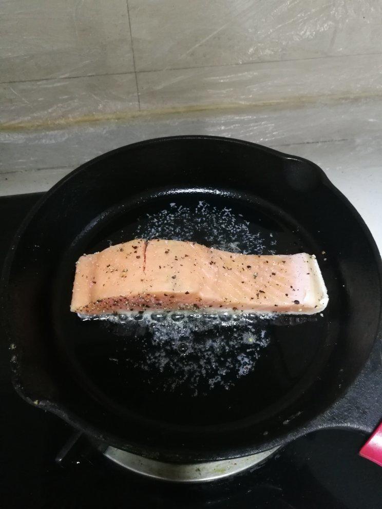 香煎三文鱼