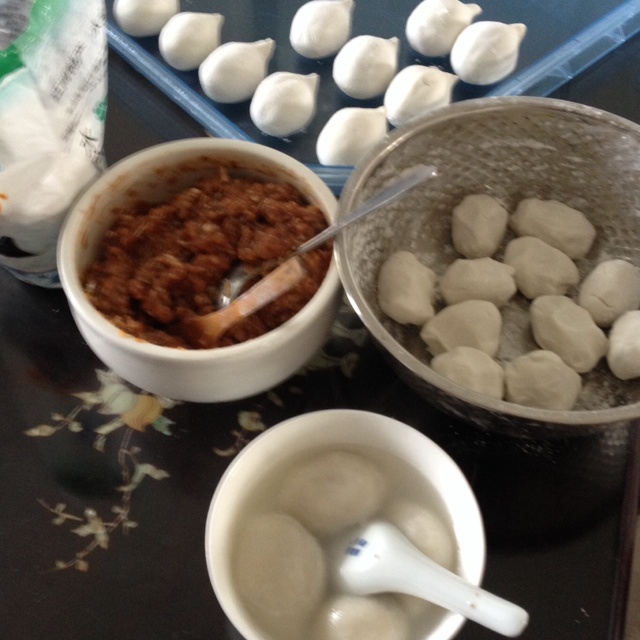 肉汤圆
