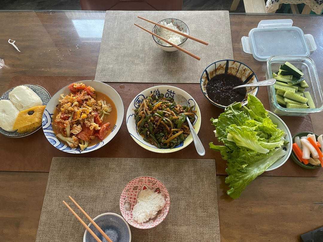 午餐•2026年4月4日