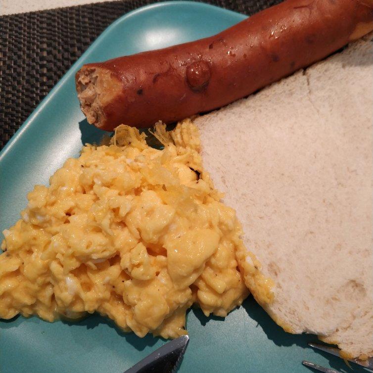 美式炒蛋 scrambled eggs