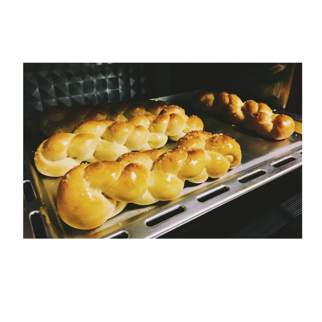 砂糖麻花面包（两股辫子）