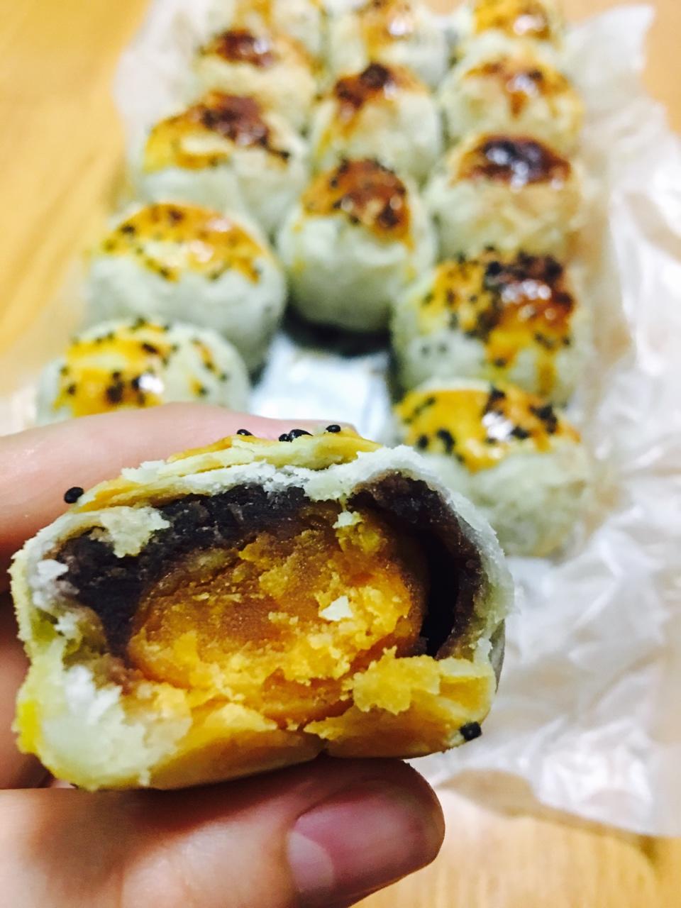 蛋黄酥