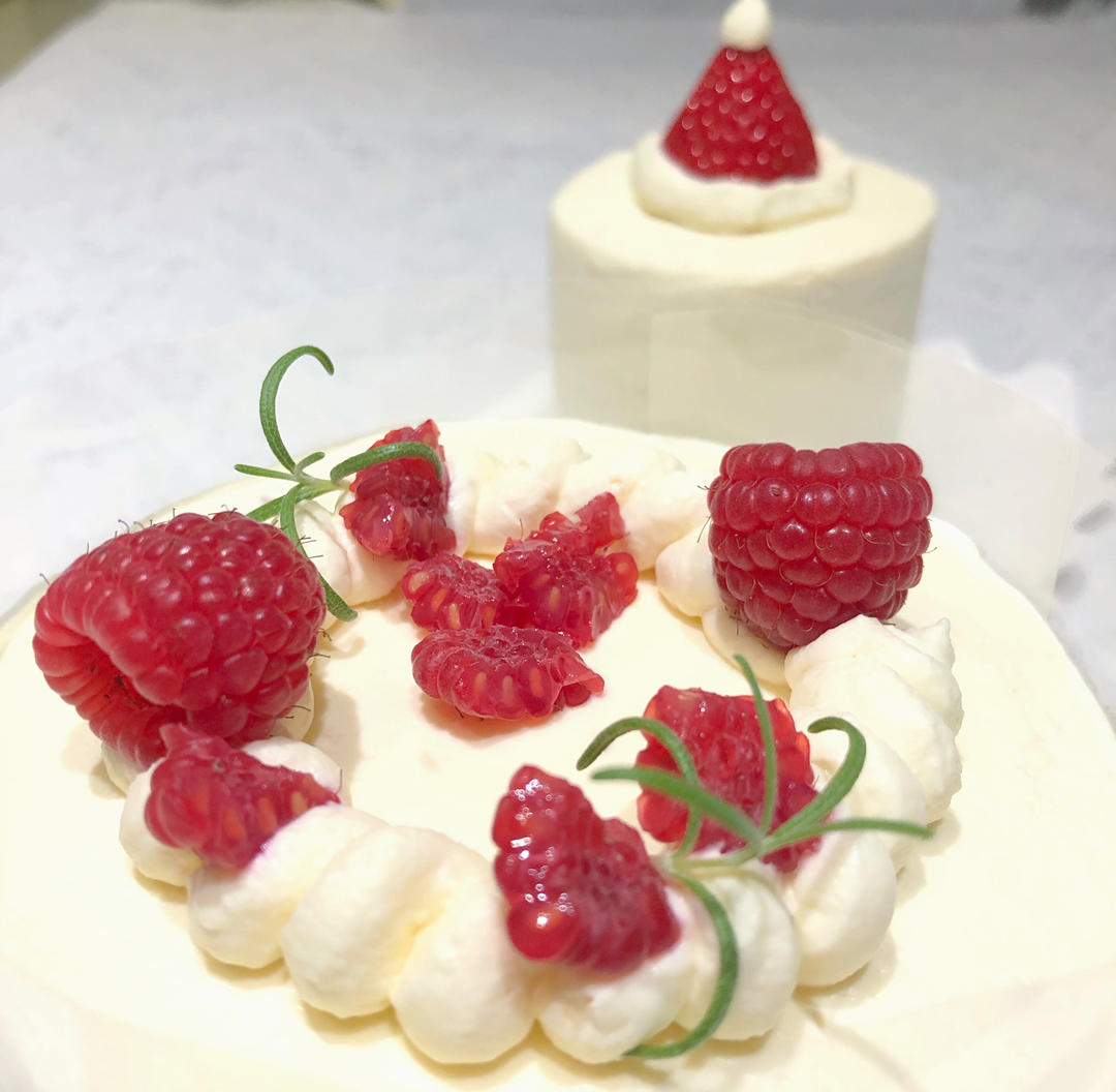 粉粉嫩嫩酸酸甜甜的树莓玉米盒子蛋糕