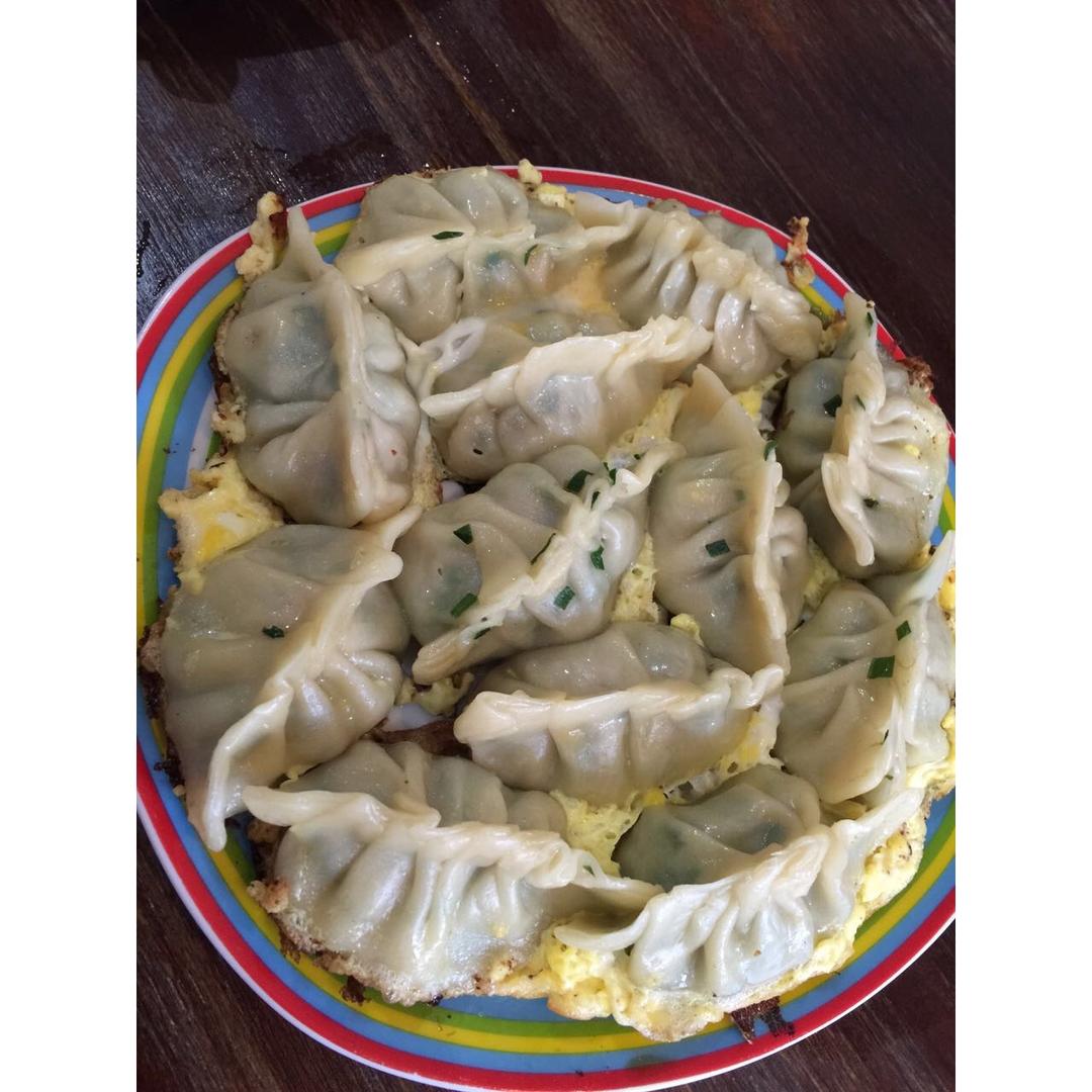 猪肉韭菜饺子