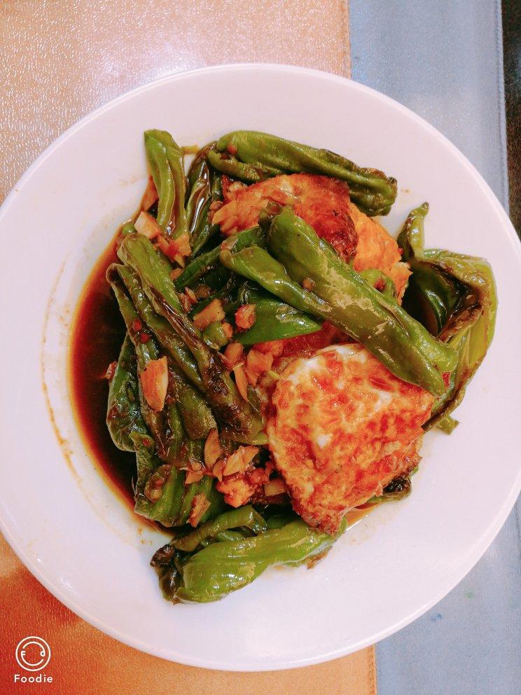 虎皮青椒爆荷包蛋