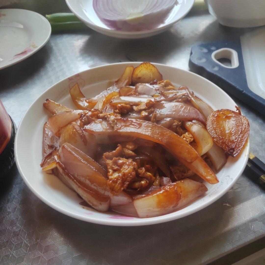 降压防癌的好食材  洋葱炒鸡蛋