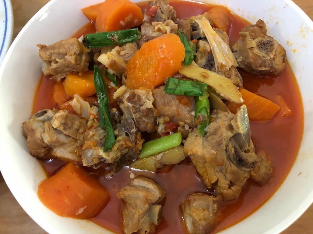 私房排骨——胡萝卜香烧小排
