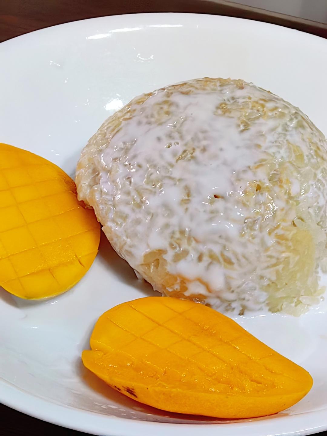 泰式芒果椰浆糯米饭