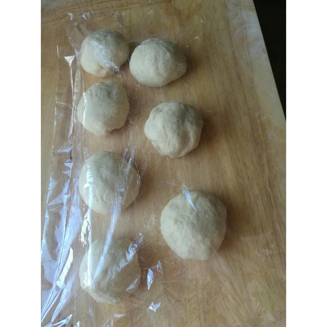 黄油牛角包