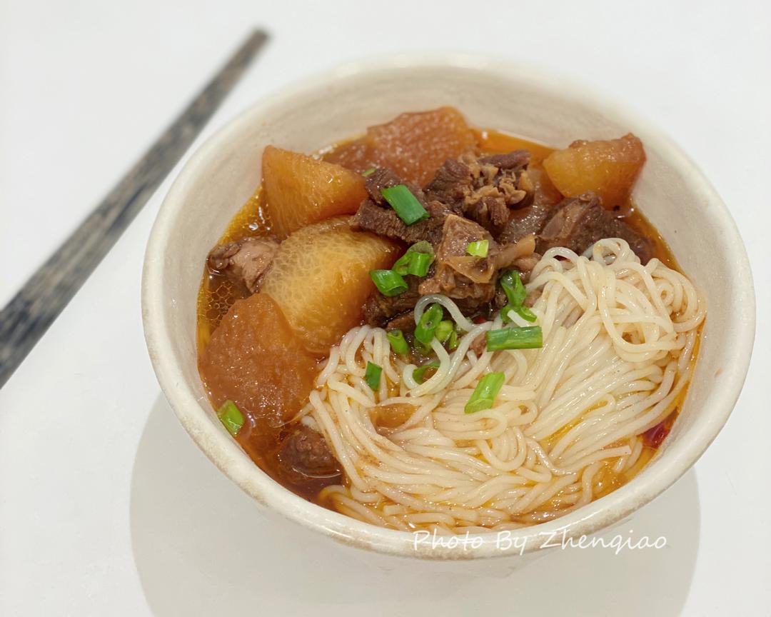 萝卜牛腩的做法