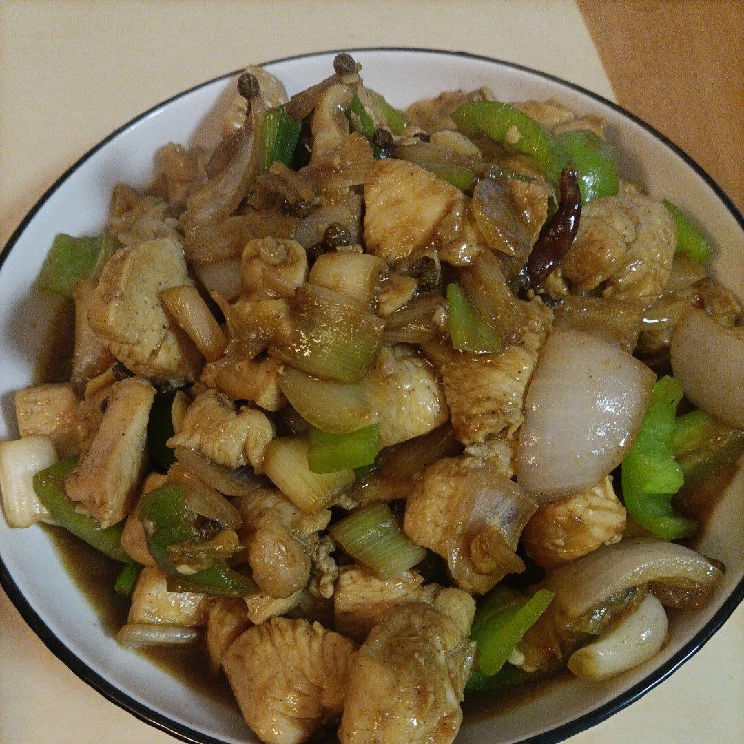 青椒辣子鸡丁