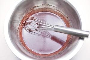 红丝绒海盐奶盖卷/🍓草莓乳酪奶盖卷的做法 步骤3