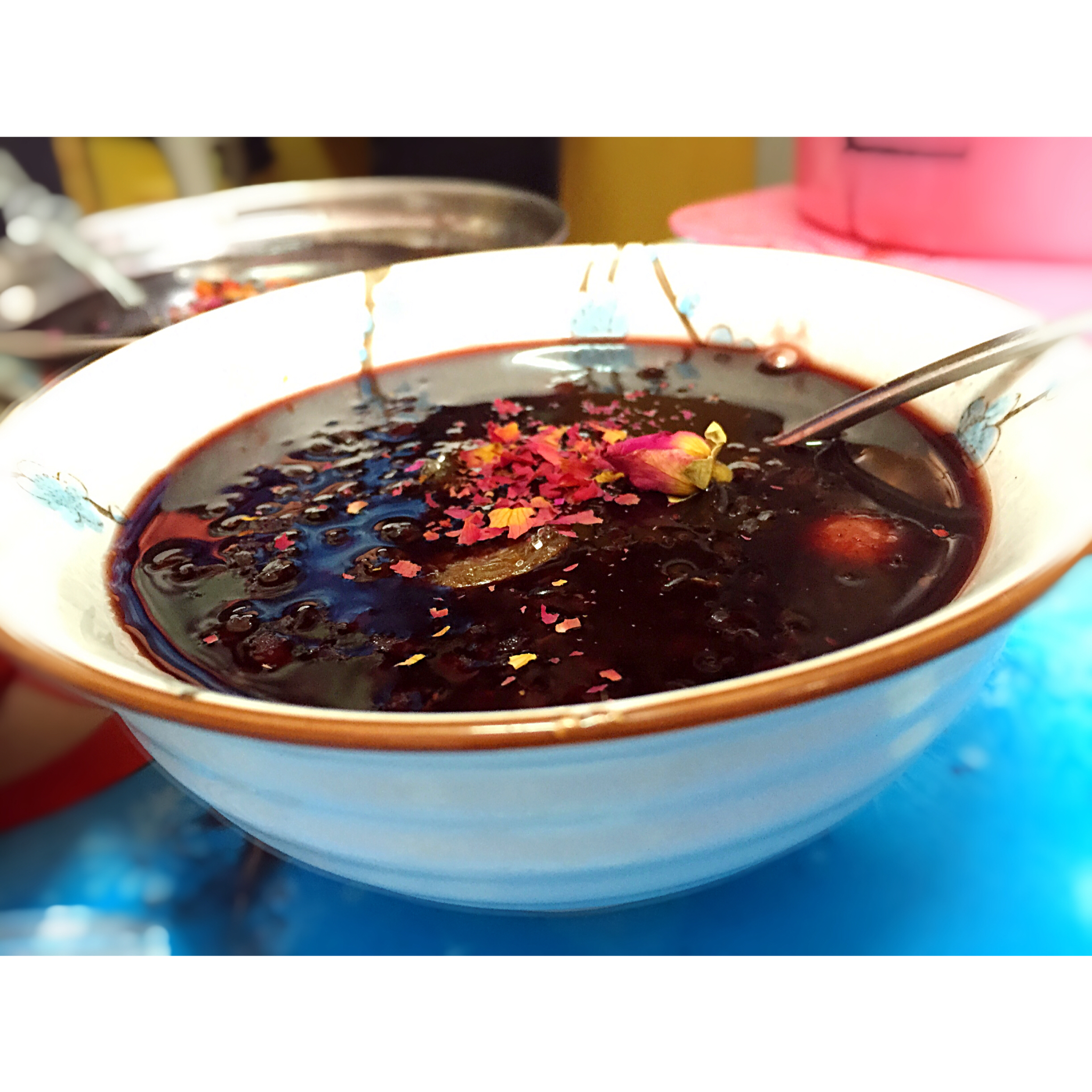 红豆黑米美颜粥