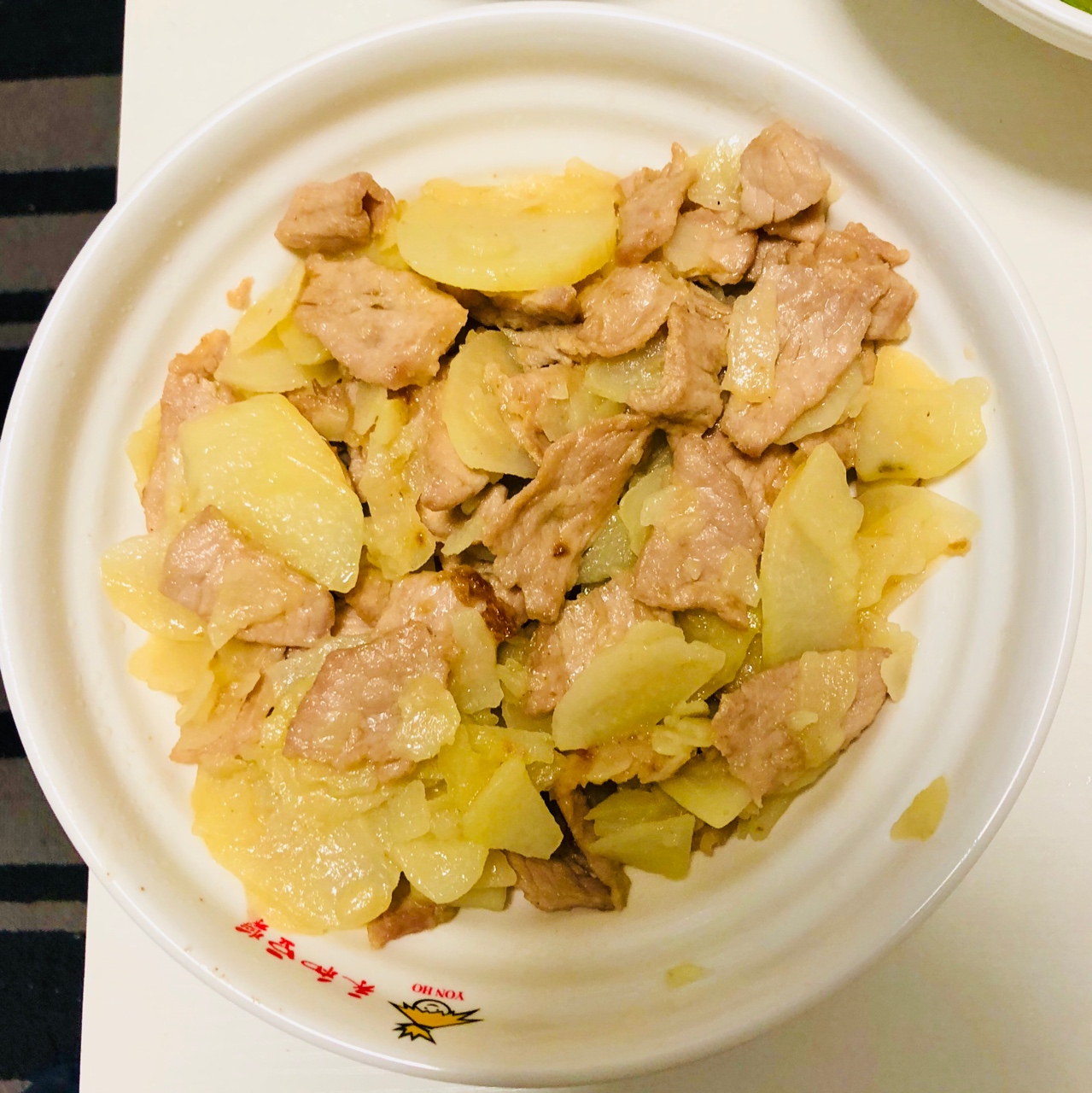 土豆片炒肉
